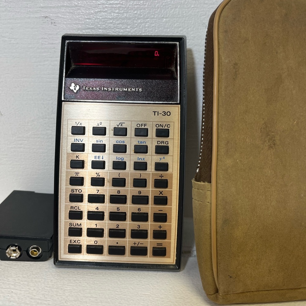 Vintage scientific calculator Texas Instruments T1-30 - Picture 3 of 5